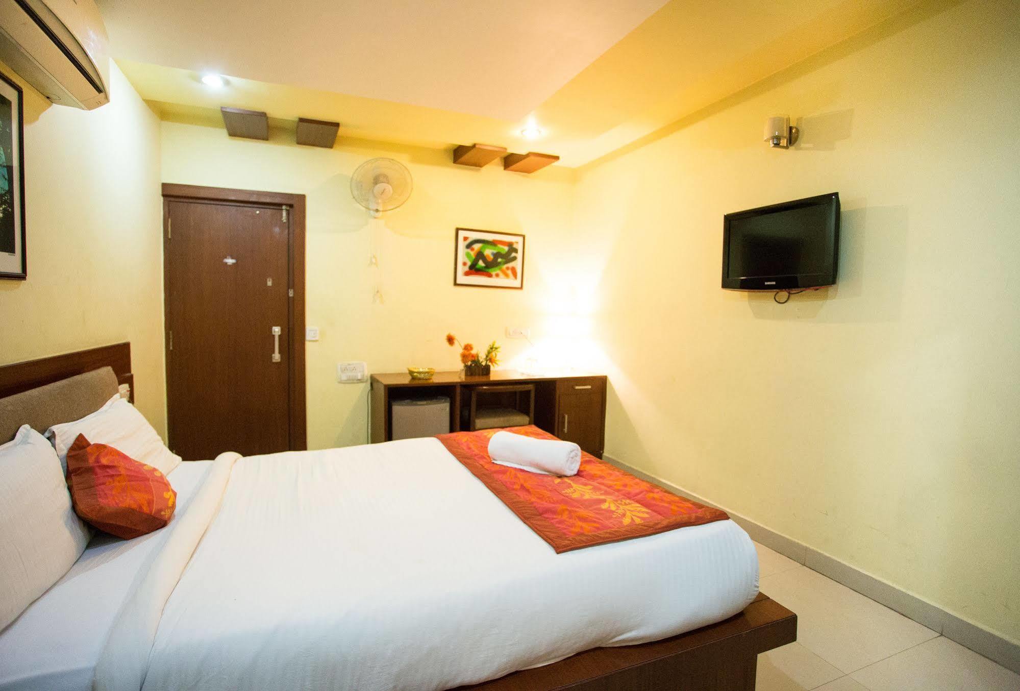 Namo Suites Хайдарабад Экстерьер фото
