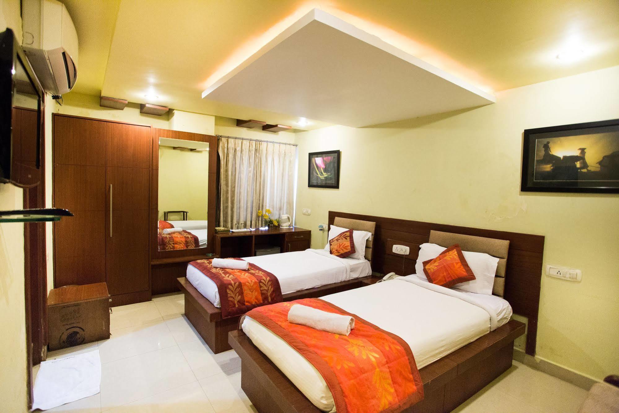 Namo Suites Хайдарабад Экстерьер фото