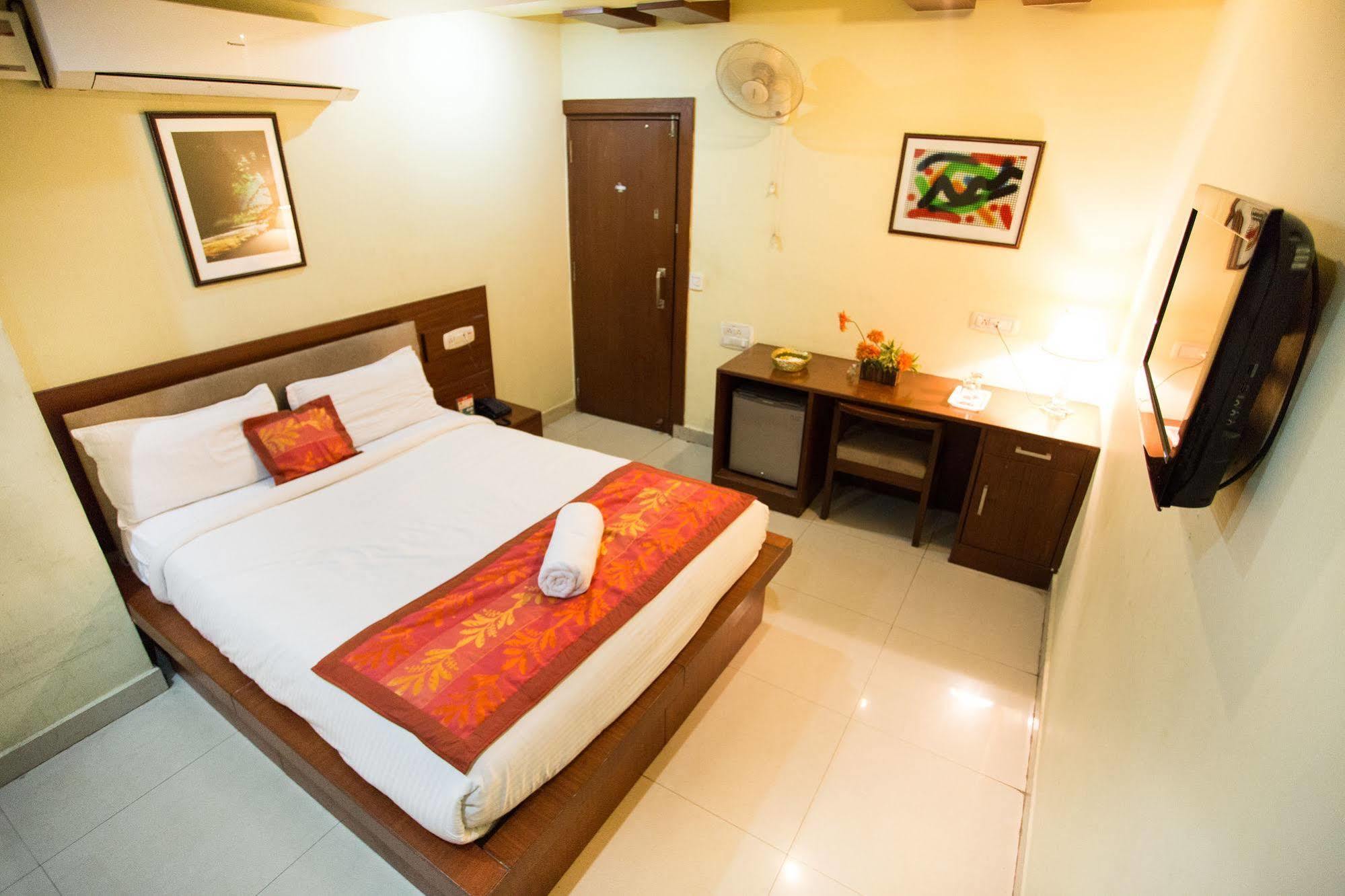 Namo Suites Хайдарабад Экстерьер фото